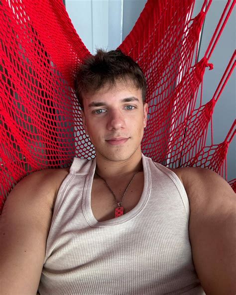connor peters on Tumblr