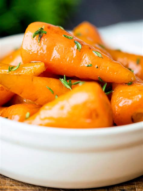 Glazed Chantenay Carrots with Butter and Brown Sugar - Krumpli