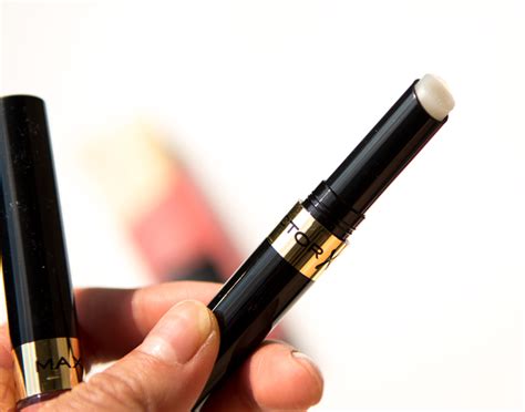 Max Factor Lipfinity Lip Colour | TheBeautyMusthaves