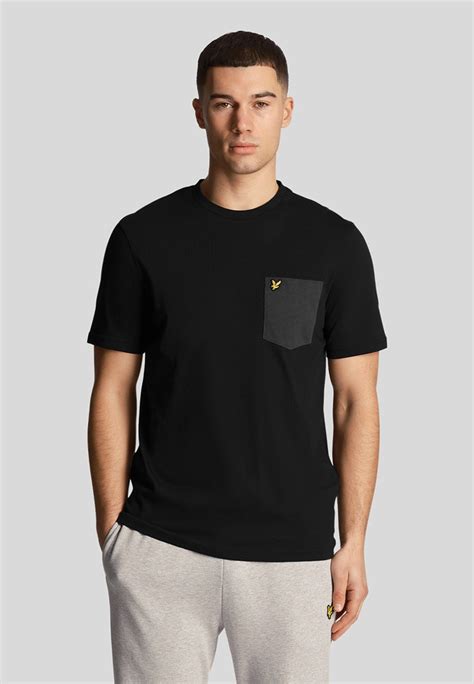Футболка Lyle & Scott Contrast Pocket T-Shirt, цвет: черный ...