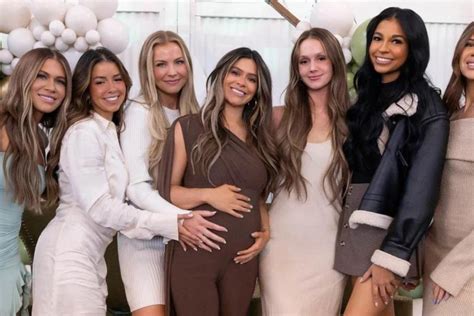 secret lives  mormon wives review unraveling  drama magical