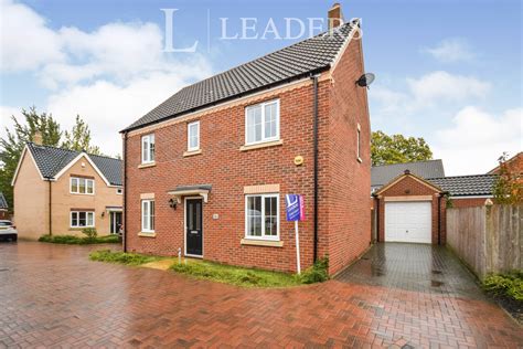 4 bed detached house to rent in Almond Drive, Cringleford, Norwich NR4