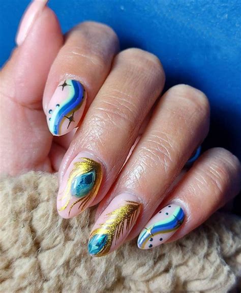 30 Stunning Peacock Nail Art Designs You Must Love | Xuzinuo