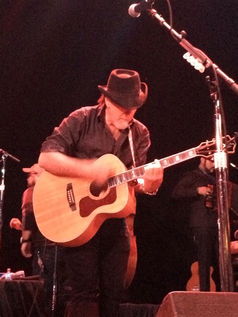 Robert Reynolds from The Mavericks, 3/1/14 @ The Jefferson Theater in