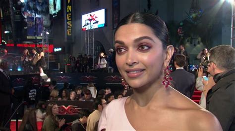 xxx  return  xander cage xxx la premiere deepika padukone youtube