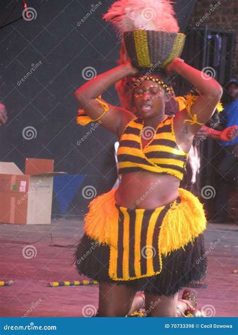 African Dance Costumes History