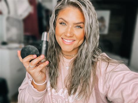 Meet bundle #4 of the month 🙌🏻 it’s all... - Brittany Widmann