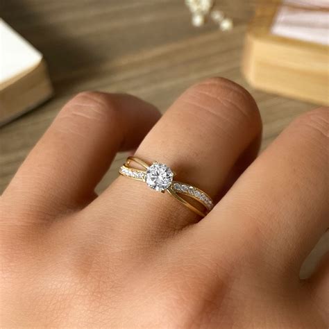 anel solitario de noivado banhado em ouro  elo infinito joias