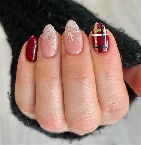 55 GORGEOUS WINTER NAIL DESIGNS TO COPY - Stylin by Sarita