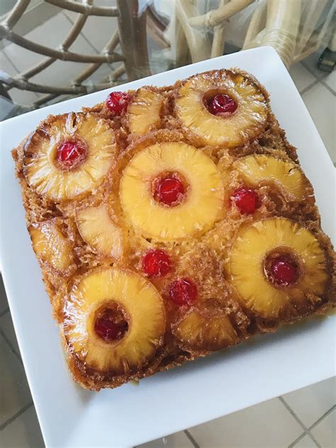 pineapple upside cake pan 8