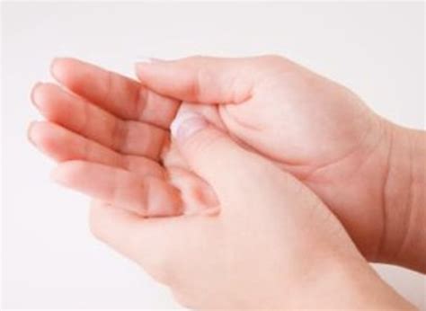 Numbness in Fingers - Treatment, Symptoms and Causes - HubPages