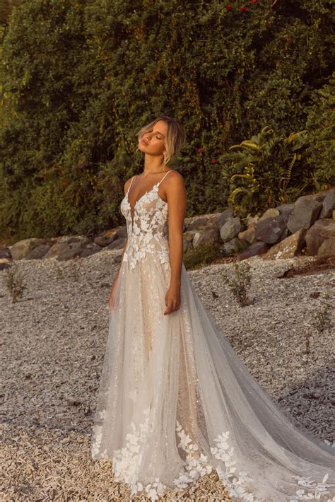 Lace boho wedding dresses to inspire you – Artofit