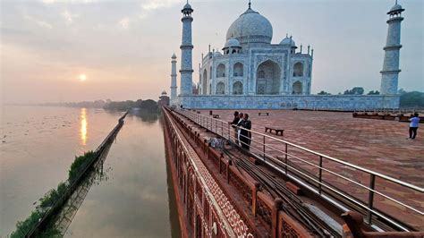 taj mahal floodwaters reach iconic monument  northern india reels