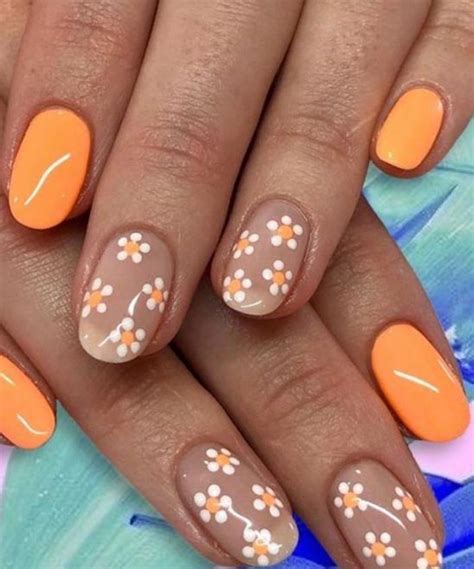 Sleek and Simple Gel Nail Art Ideas - TailoringinHindi