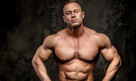 pro tips   bigger  fuller chest canadian protein