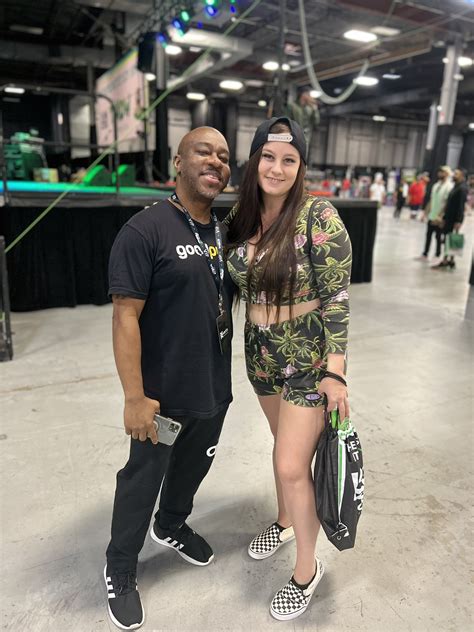 TW Pornstars - 2 pic. Amyy Sativa. Twitter. Found @thegeenius at