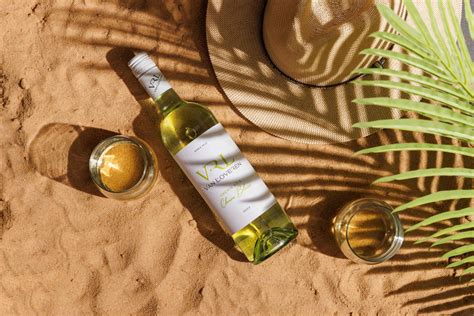Celebrating International White Wine Day with Van Loveren: A toast to