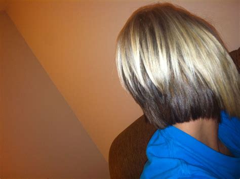 The Most Stylish Ways To Rock Light Hair With Dark Underneath For A Bold And Modern Look 9