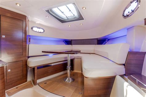 boston whaler  conquest walkaround  sale yachtworld