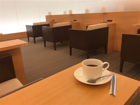 Lounge Fukuoka at Fukuoka Airport | Amex US