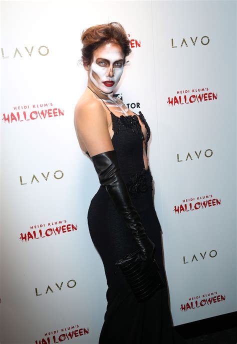 [PICS] Pop Singer Jennifer Lopez Naked Leaked Photos • Fappening Sauce