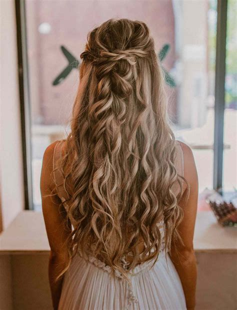 wedding guest hairdos for long hair