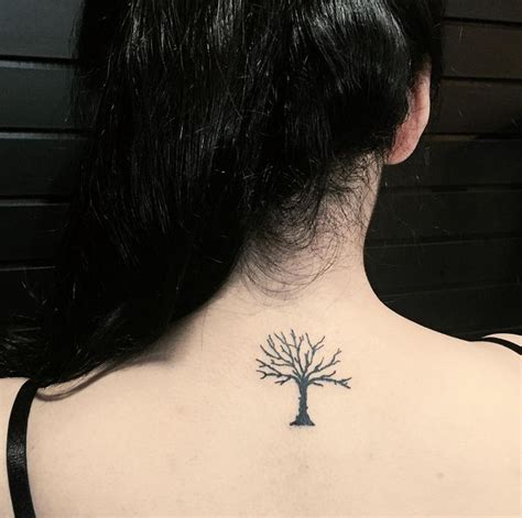 19 Best Small Tree Tattoos Pictures - MomCanvas