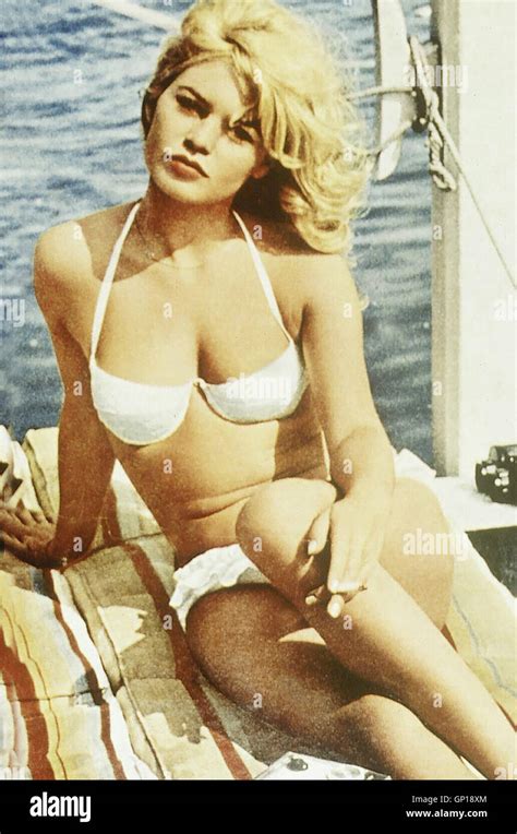 hot  brigitte bardot bikini pics