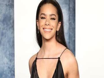 The Enigmatic Wealth Of Antonia Gentry