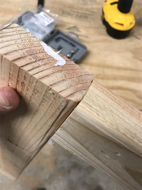 does lowe's cut wood 1