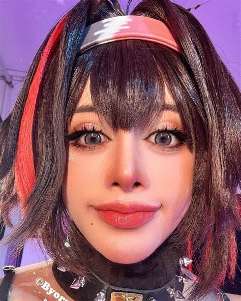 Byoruu - Bay | CosplayCodex