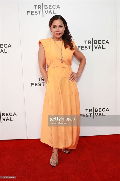 Daphne Rubin-Vega's feet