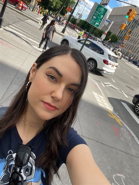 TW Pornstars - Sasha Grey. Twitter. Live from NYC now LINKED BELOW. 9: