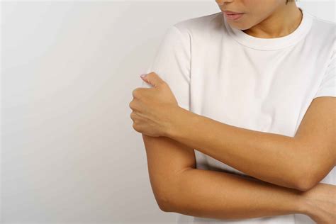Torn Rotator Cuff Treatment - People with Shoulder Pain