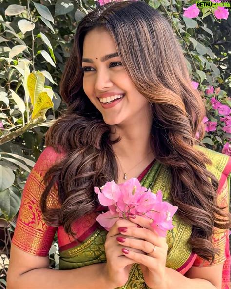 priyal mahajan wiki biography age  spouse