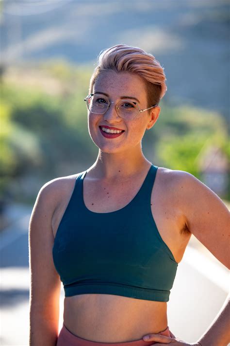 Partner Acrobatics Teacher - Scarlot Robinson - Partner Acrobatics