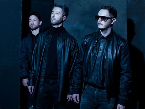 Bad Memories [feat. Elley Duhé & FAST BOY] canción de Meduza & James