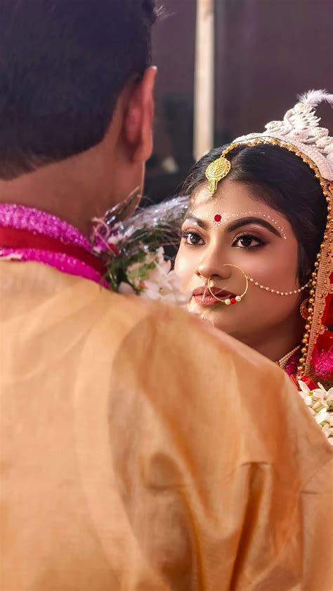 The Chewing Trigger: Why Certain Sounds Drive Us Mad | by Luna | Medium