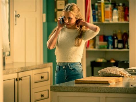 Смотри по сторонам смотреть онлайн фильм в хорошем HD качестве