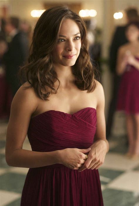 Kristin Kreuk | Kristin kreuk, Kristen kreuk, Beauty and the beast