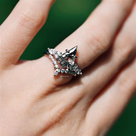 Galaxy Raw Salt and Pepper Diamond Ring Kite Cut Diamond - Etsy