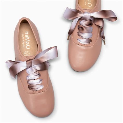 FLAVIA - NUDE SKEAKER BARESOFT WITH RIBBON LACE | miMaO