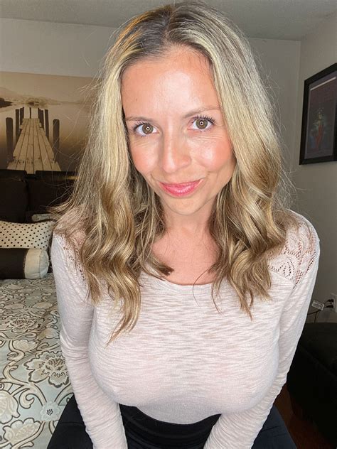 198 best u/mandy_midwest images on Pholder | Milf, Braless and Hot Moms