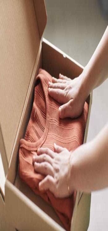 Clothes Packaging Ideas: Tips and Tricks 2025
