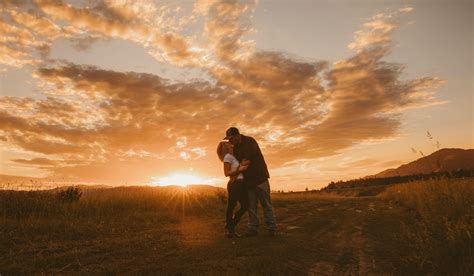 Samantha Salter and Kyle Blair's Wedding Website