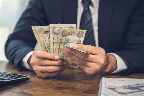 uae salaries companies planning pay hikes   oil gas middle east