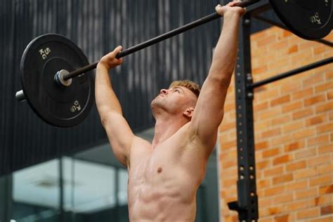 lifting technique stock  images  backgrounds