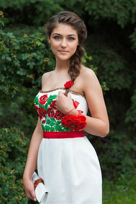 Ukraine Single: Mashenka green eyes, 29 years old | ID80521