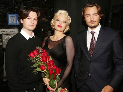 Pamela Anderson writes about her sons, Tommy Lee in new memoir | New