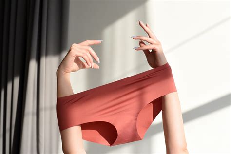 How To Use A Tampon Real Demonstration